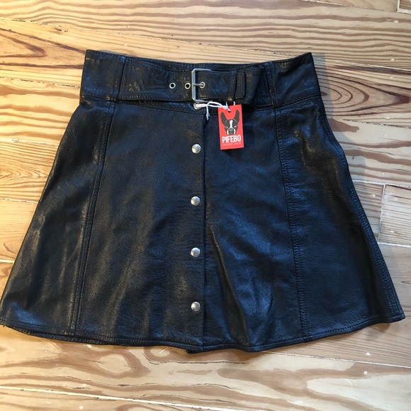 Vintage Dresses & Skirts - Vintage leather belted classic black mini skirt